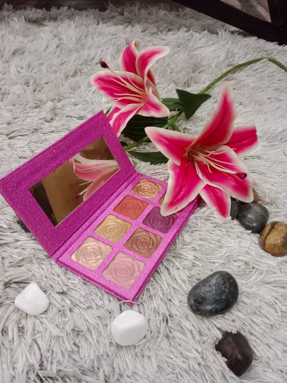 Highlighter shadow pallet 